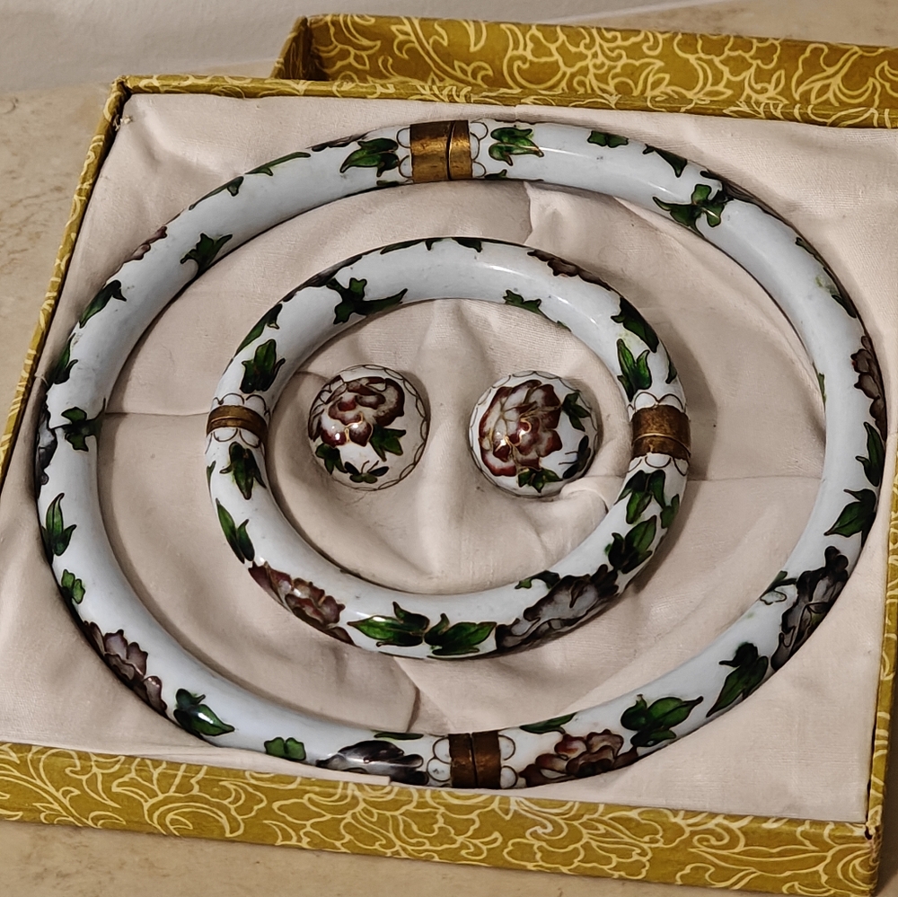 Rare Chinese Export Vintage 60s Cloisonne Hinged Pipe Jewelry Set - Picture 7 of 16